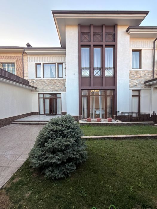 5-комнатный дом, 400 м², Ташкент, Мирзо-Улугбекский район, на продажу