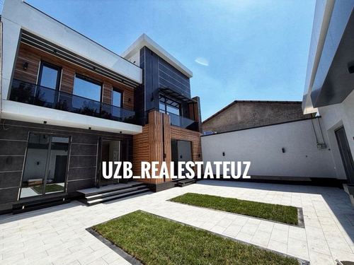 6-комнатный дом, 450 м²