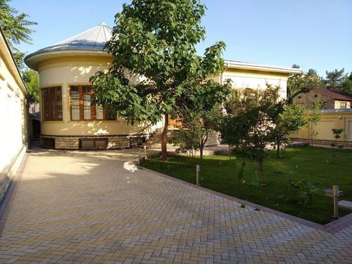 10-room house, 420 m²