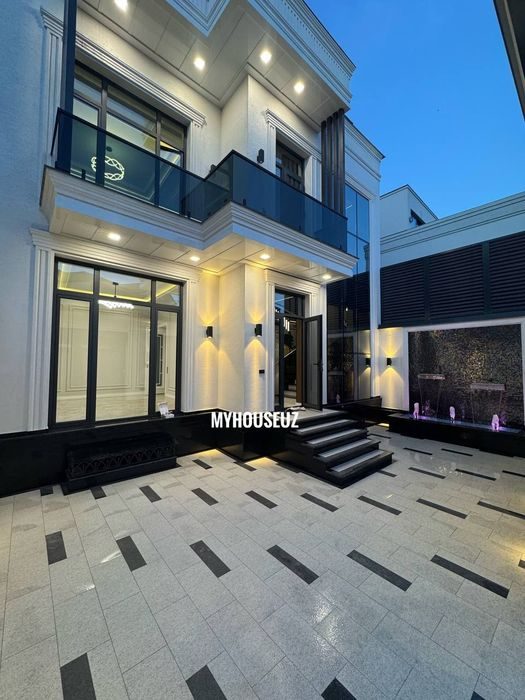5-комнатный дом, 390 м², Ташкент, Мирзо-Улугбекский район, на продажу