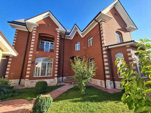 7-комнатный дом, 400 м²