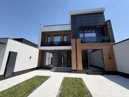 6-комнатный дом, 800 м²