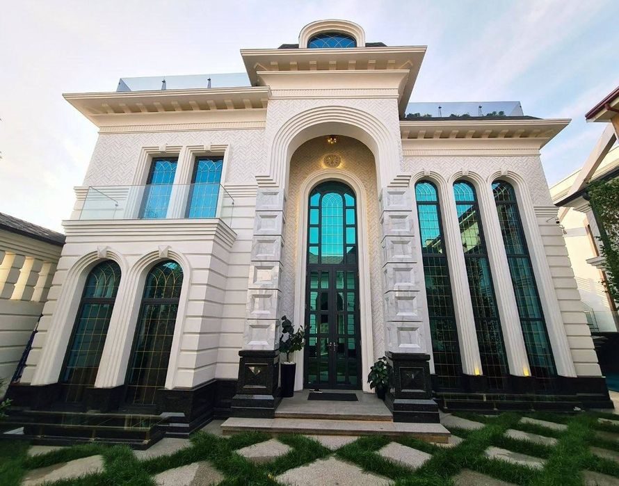 7-комнатный дом, 1000 м², Ташкент, Мирзо-Улугбекский район, на продажу