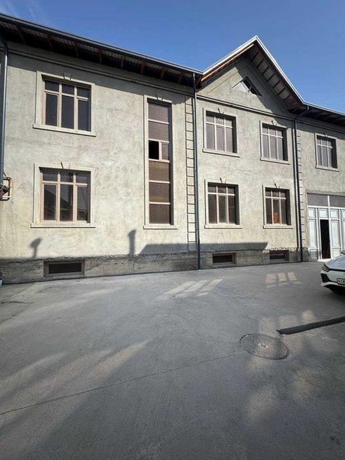 10-комнатный дом, 500 м²
