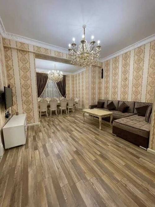 4-xonali kvartira, 155 m²
