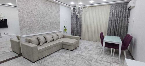 4-xonali kvartira, 140 m²