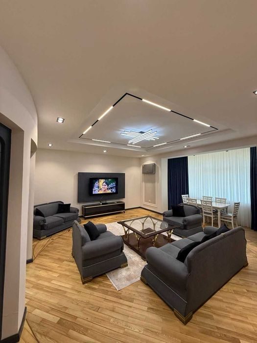 3-xonali kvartira, 200 m², Toshkent, Mirobod tumani, ijaraga
