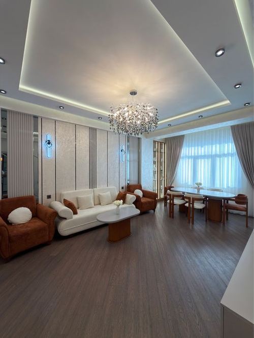 3-xonali kvartira, 95 m²