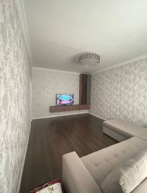 3-xonali kvartira, 80 m²