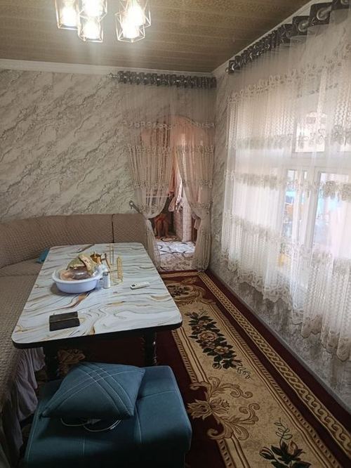 10-комнатный дом, 7 м²