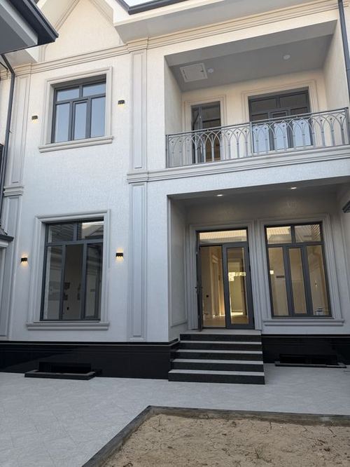6-комнатный дом, 350 м²