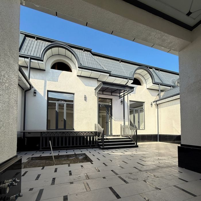 4-комнатный дом, 200 м², Ташкент, Сергелийский район, на продажу