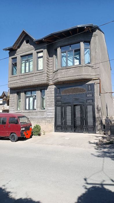 6-комнатный дом, 3700 м²