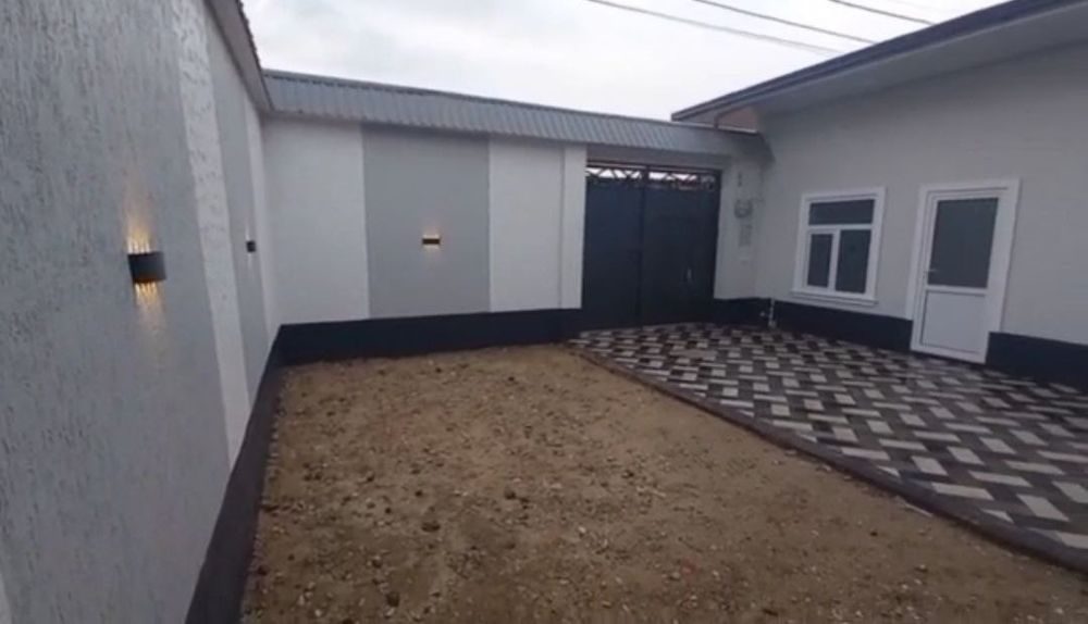 3-комнатный дом, 1 м², Ташкент, Сергелийский район, на продажу
