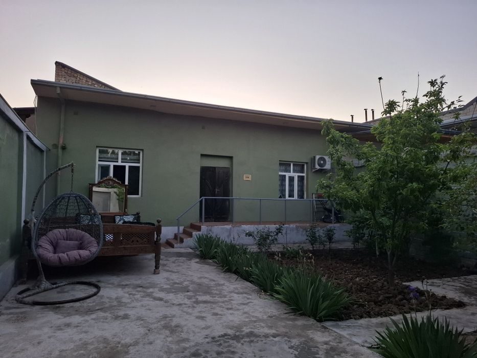1-комнатный дом, 220 м², Ташкент, Сергелийский район, на продажу