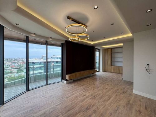 3-room apartment, 179 m²