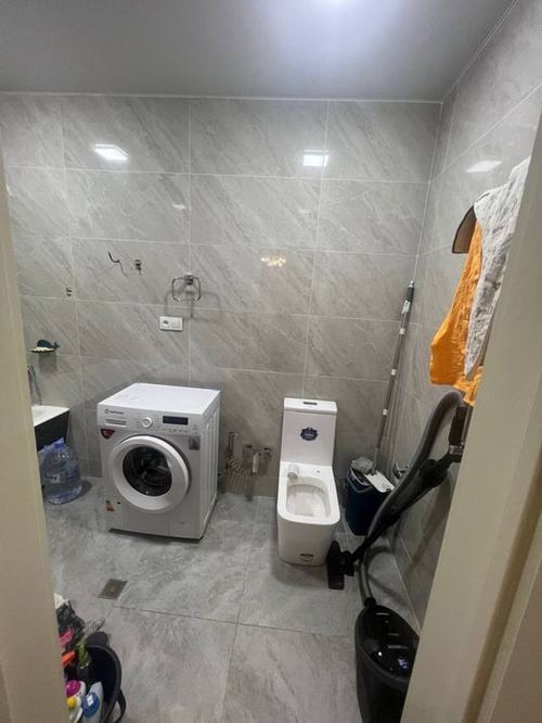 2-xonali kvartira, 80 m²