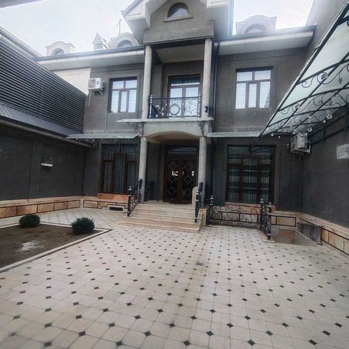 5-комнатный дом, 2.5 м²