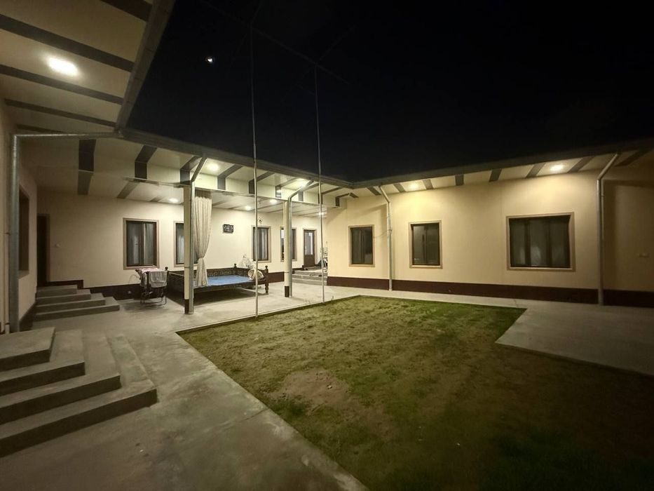 6-room house, 1111 m², Tashkent, Almazar District, for sale