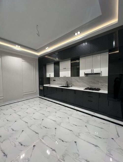 7-комнатный дом, 460 м²