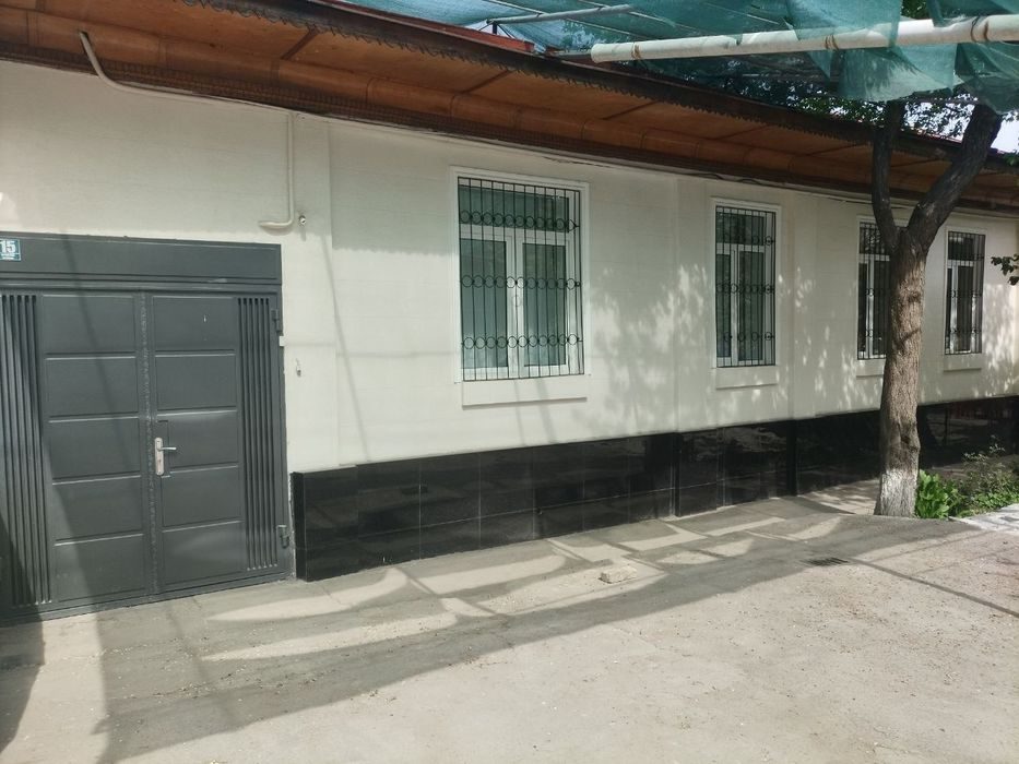 7-комнатный дом, 375 м², Ташкент, Алмазарский район, на продажу