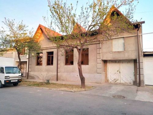 6-комнатный дом, 390 м²