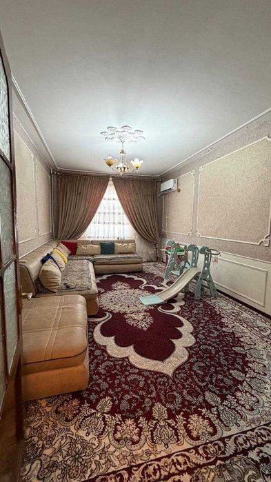 6-комнатная квартира, 140 м²