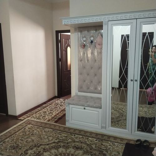 3-xonali kvartira, 100 m²