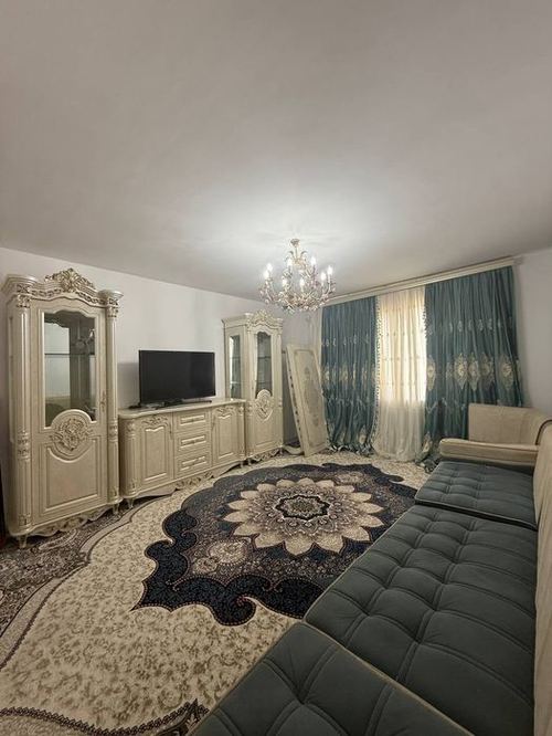 2-xonali kvartira, 70 m²