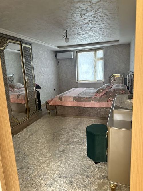 5-комнатный дом, 200 м²