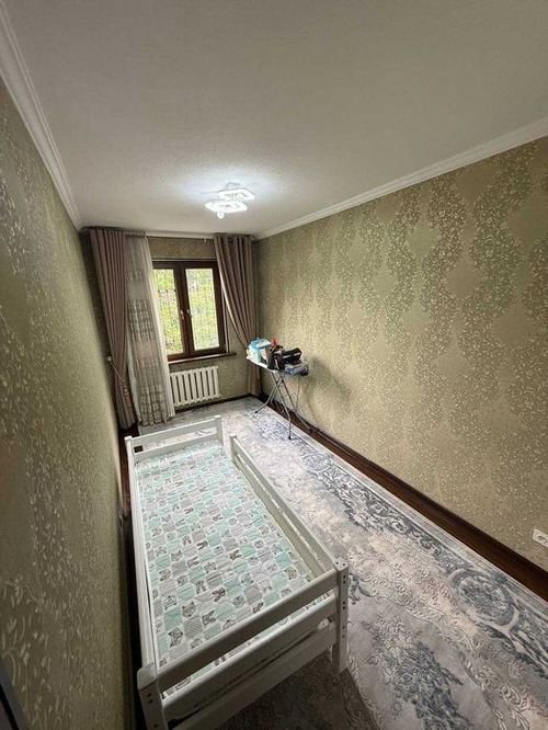 4-xonali kvartira, 80 m²