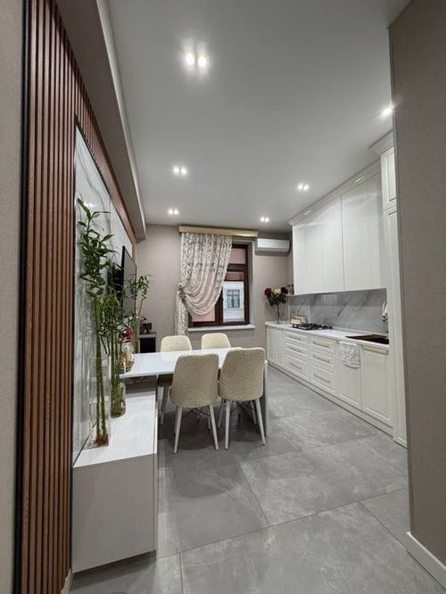 5-room apartment, 300 m²