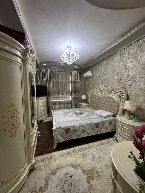 2-xonali kvartira, 80 m²