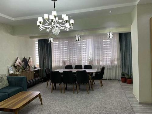 4-room apartment, 160 m²
