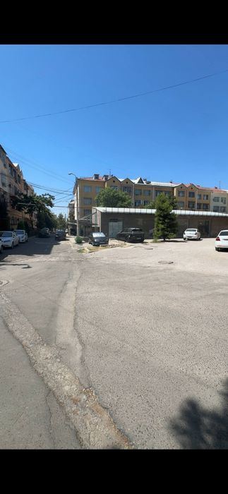 6-xonali kvartira, 230 m²