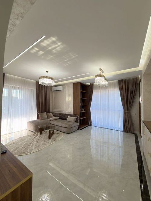 3-xonali kvartira, 125 m²