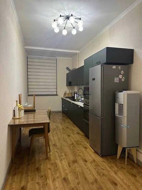 2-xonali kvartira, 82 m²