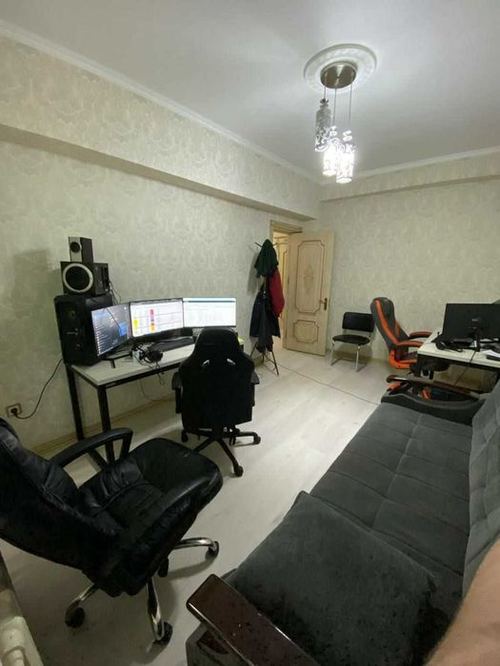 4-комнатная квартира, 85 м²