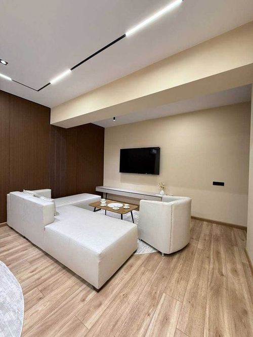 3-xonali kvartira, 70 m²