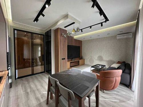 3-xonali kvartira, 120 m²