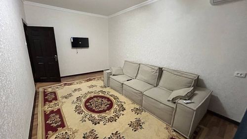 3-xonali kvartira, 74 m²