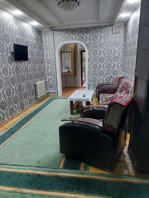 5-xonali kvartira, 130 m²