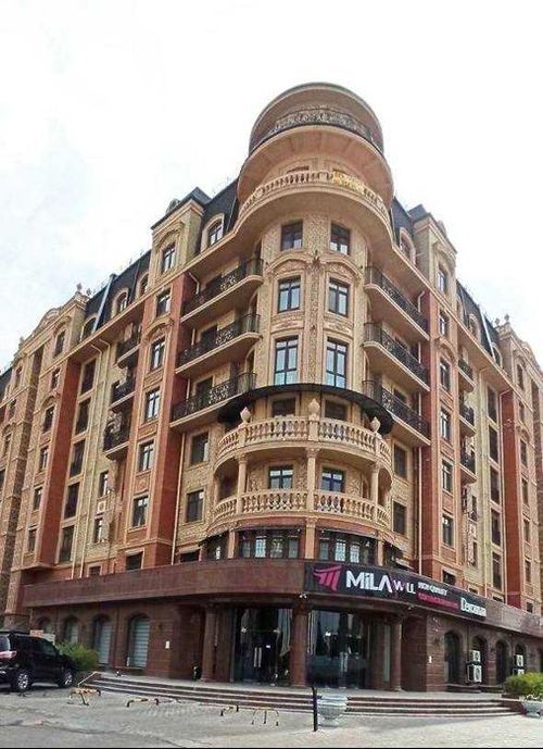 4-комнатная квартира, 180 м²