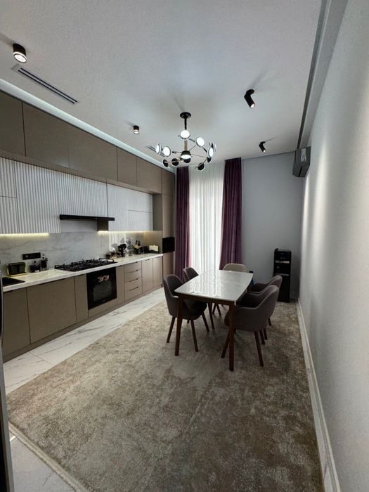 3-xonali kvartira, 108 m², Toshkent, Yakkasaroy tumani, ijaraga
