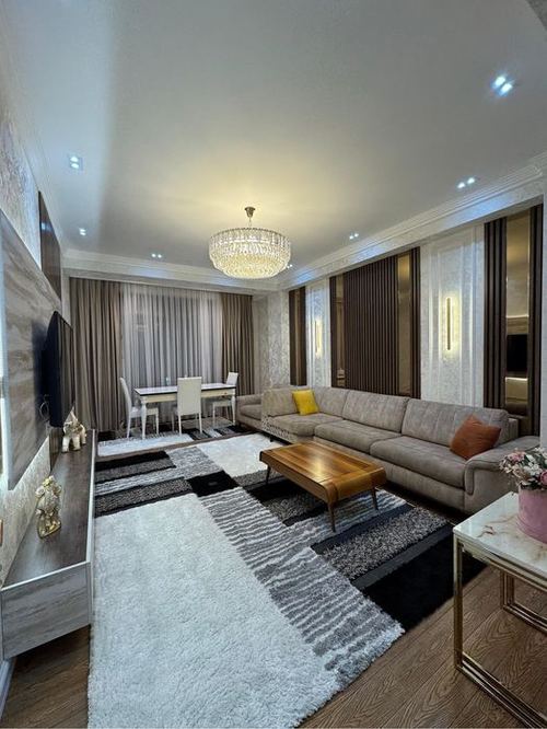 3-xonali kvartira, 122 m²
