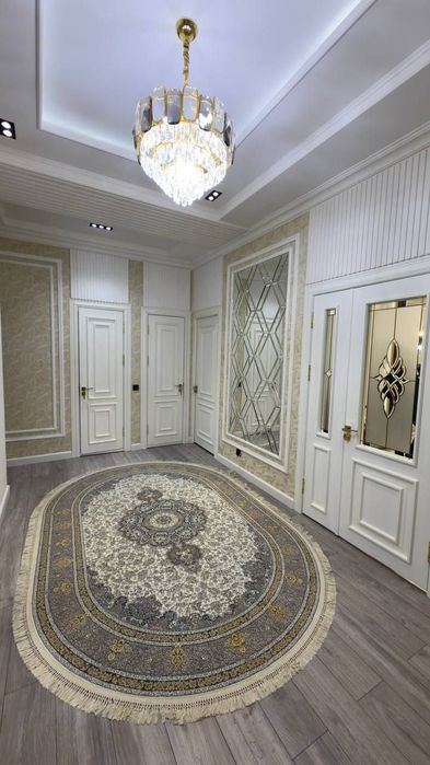 4-xonali kvartira, 135 m²