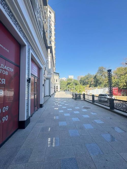 ПРОДАЁТСЯ 197м2 нежилое в центре города.