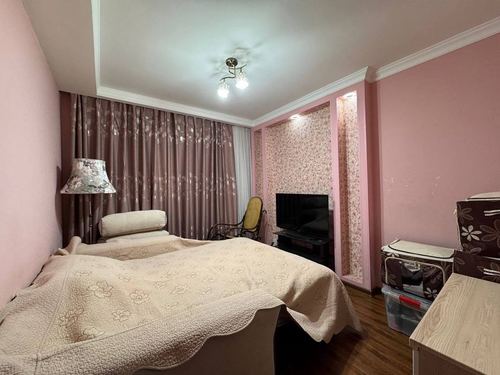 4-комнатная квартира, 80 м²