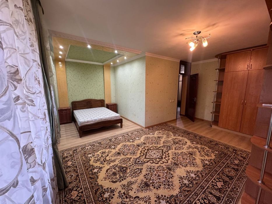 3-xonali kvartira, 98 m², Toshkent, Mirzo Ulug‘bek tumani, ijaraga