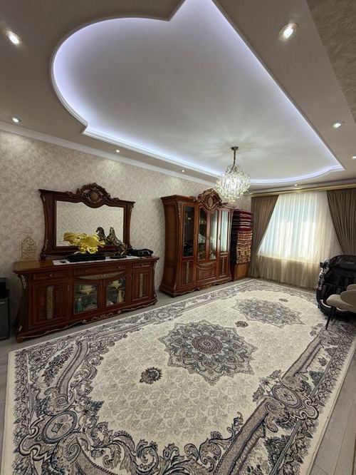 3-xonali kvartira, 92 m²